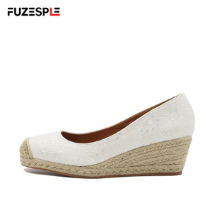 Espadrilles compensées pour <span class=keywords><strong>femme</strong></span>, style pêcheur, à plateforme, semelle épaisse, tige en tissu à paillettes, couleur unie, à enfiler, talon de 6 cm, collection automne - Product Image 2