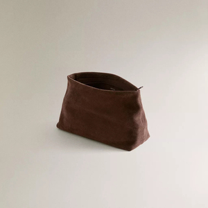 Sac cosmétique haut de gamme avec fermeture éclair métallique discrète, intérieur spacieux, sac de rangement portable pour articles de toilette pour femmes - Product Image 4