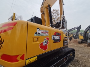 Sany Heavy Industry Used SANY135c Mini Excavator 20 Ton Peso operativo Clave ISUZU Caja de cambios Cojinete más ofrecido Precio bajo - Product Image 3