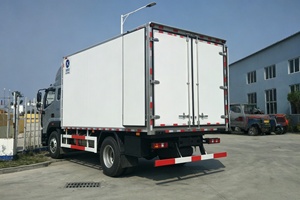 Camion frigorifique Foton 210HP 5.8M pour transport en chaîne du froid, modèle 2026, en promotion - Product Image 5