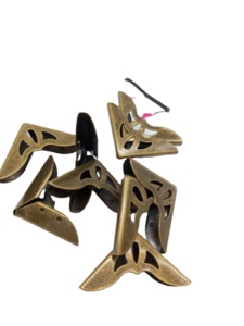 Nhà Máy Trực Tiếp Nhỏ Kim Loại Góc Góc Album L Tự Làm Túi Phụ Kiện Vàng Nhỏ Góc Tự Làm Của Nhãn Hiệu - Product Image 2