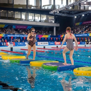 Marchepied flottant modulaire robuste en <span class=keywords><strong>Drop</strong></span> Stitch collé à la main pour les activités aquatiques en resort et les jeux d'eau pour enfants - Product Image 6