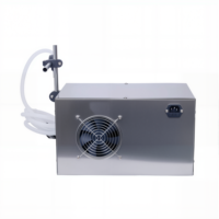 Machine de remplissage semi-automatique à quatre buses pour eau, solvant, parfum, huile lubrifiante et divers liquides à faible et moyenne viscosité
