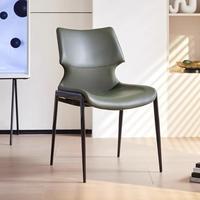 Chaise de salle à manger rétro de luxe léger, structure en acier moderne, mobilier durable pour la salle à manger et le salon