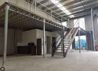 Bâtiment préfabriqué en structure légère en acier avec panneaux sandwich pour salle de mariage, bureau extérieur et abri de voiture