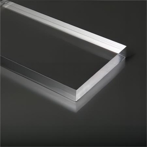 Feuille de plexiglas transparente de qualité optique avec une transmission de lumière maximale, parfaite <span class=keywords><strong>pour</strong></span> les cadres <span class=keywords><strong>photo</strong></span>, les expositions et les vitrines de musées - Product Image 1