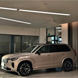 <span class=keywords><strong>2023</strong></span> utilizado para <span class=keywords><strong>Volvo</strong></span> <span class=keywords><strong>XC90</strong></span> Venta caliente 5 puertas Suv de 5 plazas con 2,0 T 250Hp L4 48V Caja de cambios automática híbrida suave y asientos de cuero - Product Image 2