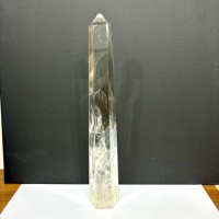 Tour de cristal de quartz naturel transparent sculpté à la main, hexagonal, pour la méditation et la décoration intérieure, 5-7 cm