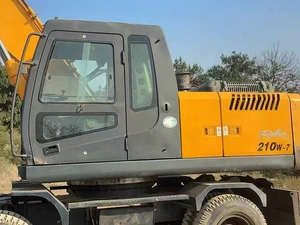 Maquinaria para Movimiento de Tierras Usada en Corea del Sur, Excavadora de Ruedas Hyundai210W-7 de Segunda Mano, Excavadora Hyundai210W-9 - Product Image 3