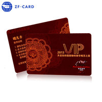 Carte de membre VIP personnalisée d'usine, carte professionnelle noire premium NFC RFID avec puce, carte PVC fabriquée par le fabricant