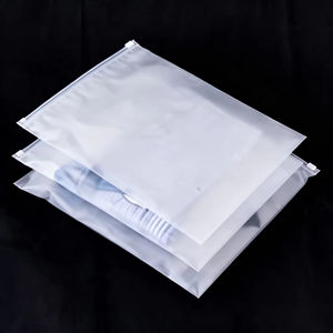 Bolsas de CPE con Cierre Personalizadas con Logotipo Impreso en Huecograbado, Reciclables, para Empacar Ropa, Camisetas, Ropa Interior, Bolsas de Plástico - Product Image 2