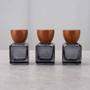 30ml 50ml Screw Top Frosted Glass <b>Empty</b> Perfume <b>Bottle</b> <b>Spray</b> Refillable Subpackage <b>Bottle</b> In Stock - Product Image 1