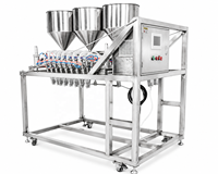 Machine de remplissage verticale à 8 têtes pour le remplissage automatique de bouteilles d'eau, d'huile de sésame, de jus et de vin