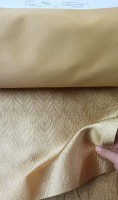 Créez votre havre de tranquillité personnel : notre tissu occultant en polyester 100 % tissé et gaufré, de conception exquise, pour la vente en gros.