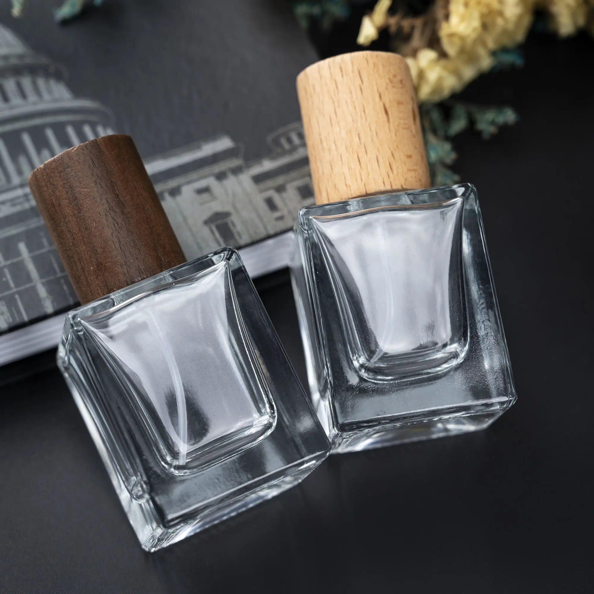 Bamboo Lids Rectangle Glass Perfume Bottle 30ml 50ml Luxury Cosmetic Crimping Sprayer Perfume Glass Bottle with Wooden Cap