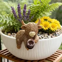 Statue de vache des Highlands en résine créative, peinte à la main, décoration murale artistique, pot de fleurs pour la maison et Noël – Meilleure vente