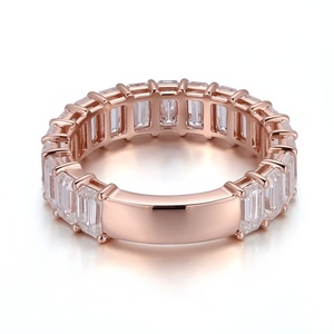 Anillo de Diamante Cultivado en Laboratorio con Certificación IGI de Oro de 18k Personalizado de Alta Gama, Anillo de Compromiso de Joyería de Moda para Mujer con Diamante VVS1 CVD - Product Image 2
