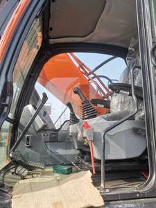 Excavatrices d'occasion d'origine coréenne Doosan DX300 Grandes excavatrices de 30 tonnes à Shanghai Offre Spéciale bas prix - Product Image 2