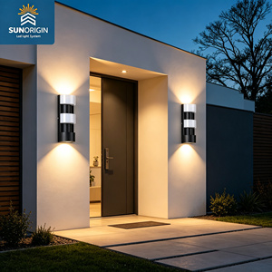 Lámpara de Pared LED de Aluminio de Triple Luz, Moderna y Minimalista, Impermeable, 18W, Luz Blanca Cálida, para Pasillos de Hotel, Dormitorios, Jardines y Caminos - Product Image 4