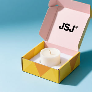 Boîtes d'enveloppe en carton ondulé brun kraft Solution d'expédition recyclable rigide à bas prix Revêtement d'éponge de gaufrage par stratification mate - Product Image 1