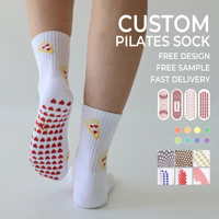 Chaussettes de sport antidérapantes pour femmes avec logo tricoté, idéales pour le Pilates et le ballet, vente en gros