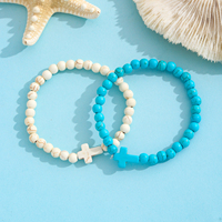 Bracelet à breloque croix religieuse turquoise avec perles de marbre howlite, design tendance, bijoux en pierre océanique, cadeau unisexe