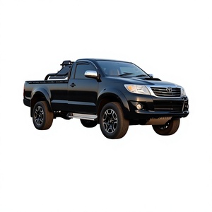 Toyota Hilux 1KD CC-3000 Turbo Diesel Manuelle R18 Simple Cabine 2014 d'occasion avec barres de toit en alliage d'aluminium et sièges en tissu - Product Image 1