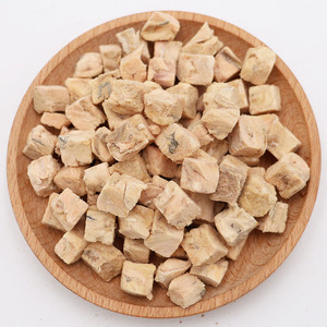 Cubes de saumon séchés au congélateur de haute qualité, aliments <span class=keywords><strong>pour</strong></span> animaux de compagnie et friandises <span class=keywords><strong>pour</strong></span> animaux de compagnie <span class=keywords><strong>avec</strong></span> <span class=keywords><strong>OMEGA</strong></span> <span class=keywords><strong>3</strong></span> - Product Image 6