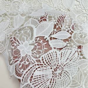Tissu en dentelle française soluble dans l'eau de luxe blanc fantaisie avec des paillettes, broderie, matériau pour accessoires de robe de mariée - Product Image 3