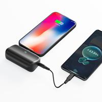 Mini Banco de Energía Portátil de 5000mAh con Carga Rápida Bidireccional de Emergencia, Pantalla LED y Función de Soporte para Uso en Exteriores