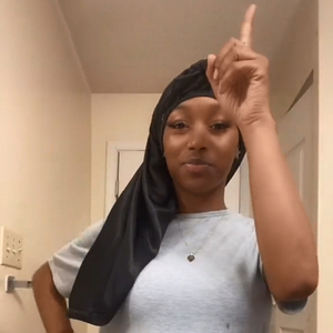 Gorro largo trenzado <span class=keywords><strong>de</strong></span> satén más vendido, gorro largo elástico personalizado con lazo para la cabeza, gorro para dormir con logotipo - Product Image 3