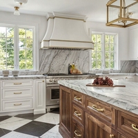 Meubles de cuisine ou îlots de rangement de style shaker, de qualité supérieure, en bois massif, prêts à assembler, avec évier intégré.