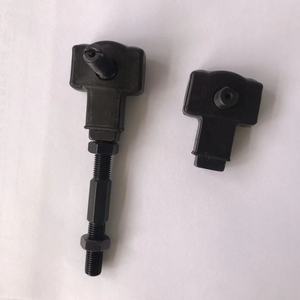 063072 Rotule de bielle droite pour machine à coudre les sacs DS-9C - Pièces de rechange - Product Image 1