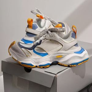 Chaussures de sport pour hommes de haute qualité, à semelle épaisse, respirantes, avec empeigne en mesh, couleurs contrastées, chaussures de marche décontractées, antidérapantes, résistantes à l'usure - Product Image 1