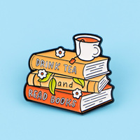 Épinglette en émail « Boire du thé et lire des livres », broche pour amoureux des livres, épingles de revers, badges, accessoires vestimentaires, bijoux de mode, cadeaux