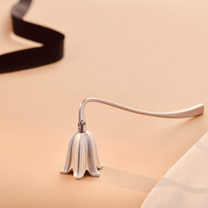 Joli éteignoir de bougie en laiton en métal nouveau de haute qualité avec poignée accessoire de bougie de conception moderne vente élevée 2025 éteignoirs de bougie - Product Image 1