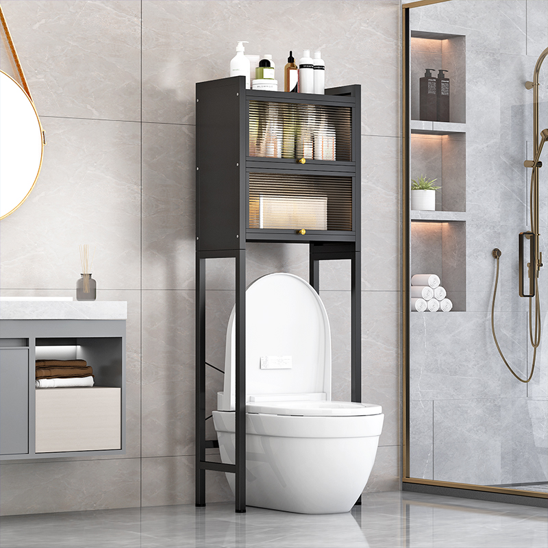 Estante de baño de doble capa con acabado negro.