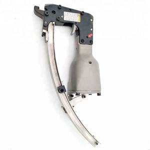 <span class=keywords><strong>Grapadora</strong></span> Neumática Industrial Woodpecker M87 para <span class=keywords><strong>Malla</strong></span> de Alambre de Acero Inoxidable, Longitud de Clavo de 2 Pulgadas, Garantía de 3 Años - Product Image 1