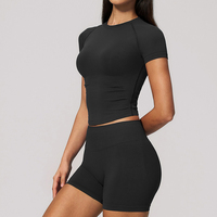 Nouvel ensemble de yoga 2026, vêtements de sport sans couture pour femmes, best-seller, ensembles de gym respirants et ajustés à manches courtes en Spandex pour la course et le fitness