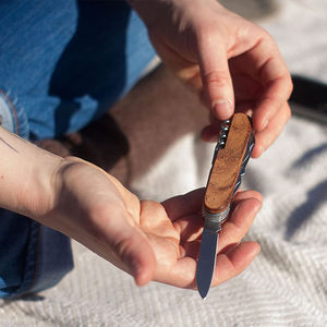 Herramienta multifunción de acero inoxidable resistente Bochen, cuchillo de bolsillo 11 en 1 con mango de madera, logotipo personalizado, grabado láser a granel - Product Image 6