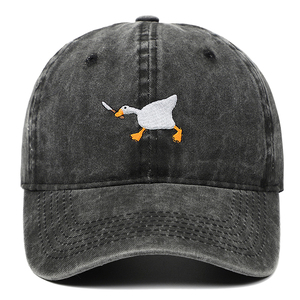 Nuovo Cappellino da Baseball a 6 Pannelli in Cotone con Fibbia in Rame Dorato, Design 'Biting Knife White Goose', Trendy e Versatile per Uomo e Donna - Product Image 1