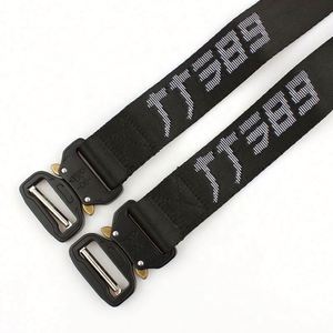 Ceinture réglable durable avec logo personnalisé, tissu tissé, boucle en plastique et fermoir métallique de haute qualité, livraison en 20-30 jours - Product Image 1