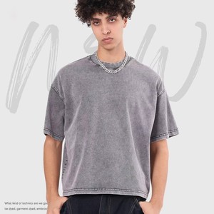 เสื้อยืดโอเวอร์ไซส์ 250 กรัม ผ้าฝ้าย 100% ผ่านการซักแบบ Pre-Stone Wash สไตล์วินเทจ ล้างสีแบบ Acid Wash ทรงไหล่ตก รับทำโลโก้ตามสั่ง OEM ODM เสื้อผ้าสตรีทแวร์ - Product Image 1