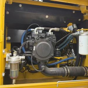 Excavadora de cadenas pesada Komatsu PC60 usada, excavadora minera de 6 toneladas, pocas horas de trabajo - Product Image 5