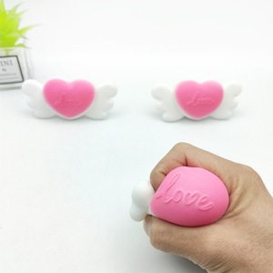 Jincan Juguete de TPR con Alas de Amor, Suave y Resiliente, Juguete de Amasar con Alas, Regalo para Niños y Niñas, Juguete Más Popular - Product Image 2