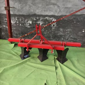 Arado de surco serie 3QL de 2 filas, cultivador rojo para uso con tractor - Product Image 2