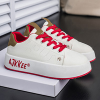 Chaussures pour hommes MK303, semelle souple, légères, tendance, polyvalentes, baskets décontractées, chaussures de sport pour jeunes, semelle épaisse, chaussures blanches augmentant la taille