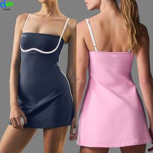 Vestido de yoga transpirable para <span class=keywords><strong>mujer</strong></span>, colores contrastantes, cojín en el pecho, pantalones cortos de entrenamiento deportivo, falda de <span class=keywords><strong>tenis</strong></span> con antideslumbrante - Product Image 1