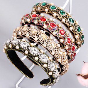 Hua Liyu Diadema barroca con perlas y diamantes de imitación, accesorio para el cabello para mujer, color plateado, champán, rojo, verde, HH0177 - Product Image 1