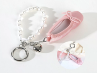 Porte-clés Mini Pointe de Ballet Perlé, Breloque de Sac, Cadeau pour Danseuse, Accessoire pour Filles Amoureuses de la Danse